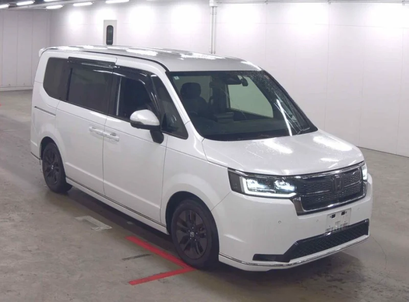 HONDA STEPWAGON SPADA (7 SEATER) — stok BM2459