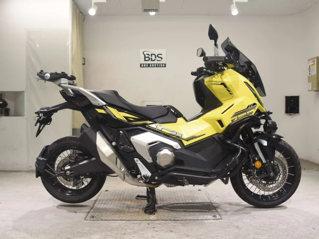 HONDA X-ADV V3 — stok WM57