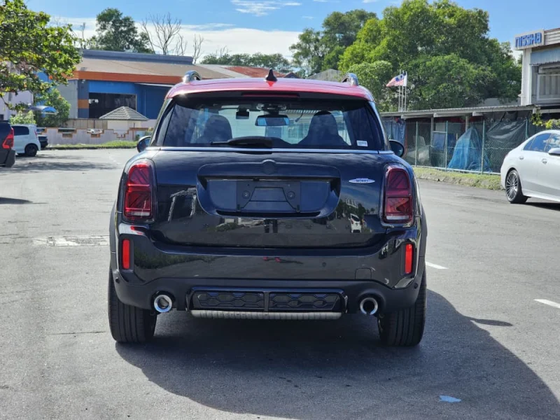 MINI JOHN COOPER WORKS CROSSOVER — stok EW526