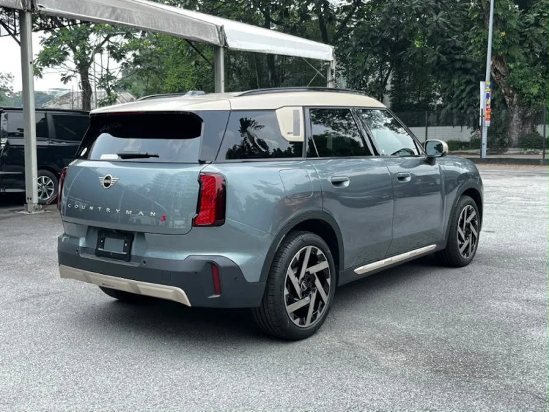 MINI COUNTRYMAN S ALL4 FAVORITE TRIM — stok DC617