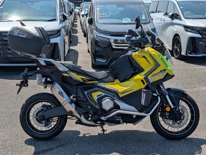HONDA X-ADV V3 — stok WM99