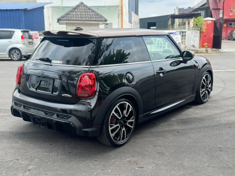 MINI JOHN COOPER WORKS ESSENTIAL TRIM — stok EW482