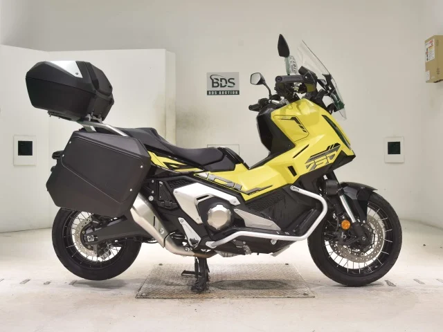 HONDA X-ADV V3 — stok WM151