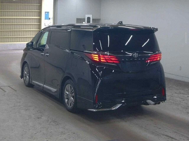TOYOTA ALPHARD 2.5 Z (7 SEATER) — stok BM2445