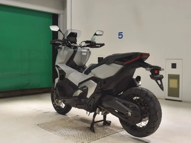 HONDA X-ADV V2 — stok WM149