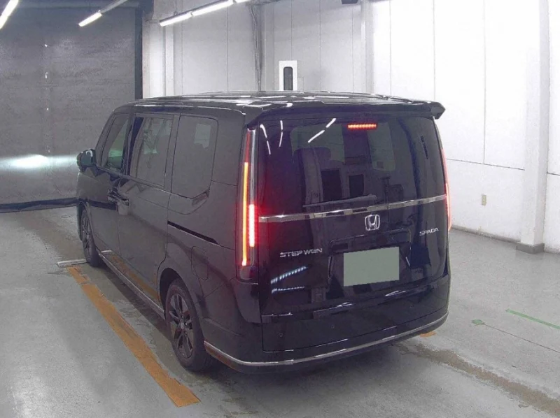 HONDA STEPWAGON 1.5 SPADA (7 SEATER) — stok BM2441
