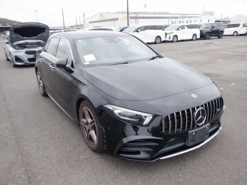 MERCEDES BENZ A180 STYLE AMG LINE — stok SA2366
