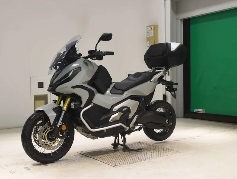 HONDA X-ADV V2 — stok DM15