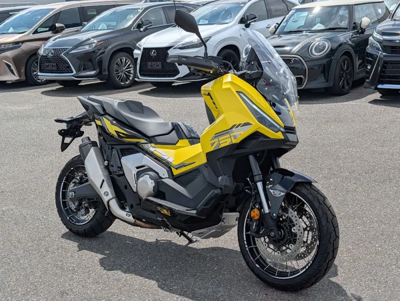 HONDA X-ADV V3 — stok SM130