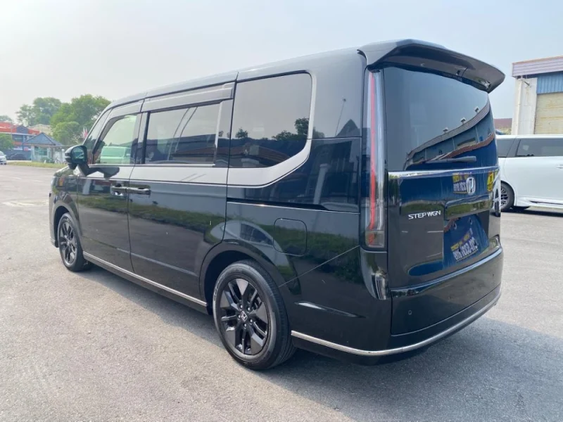 HONDA STEPWAGON 1.5 SPADA (7 SEATER) — stok SA2164