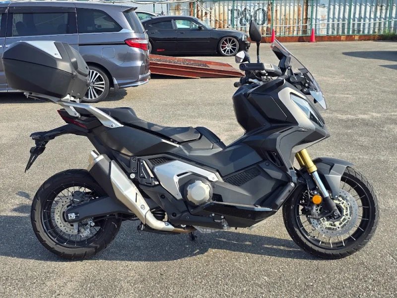 HONDA X-ADV V2 — stok WM150